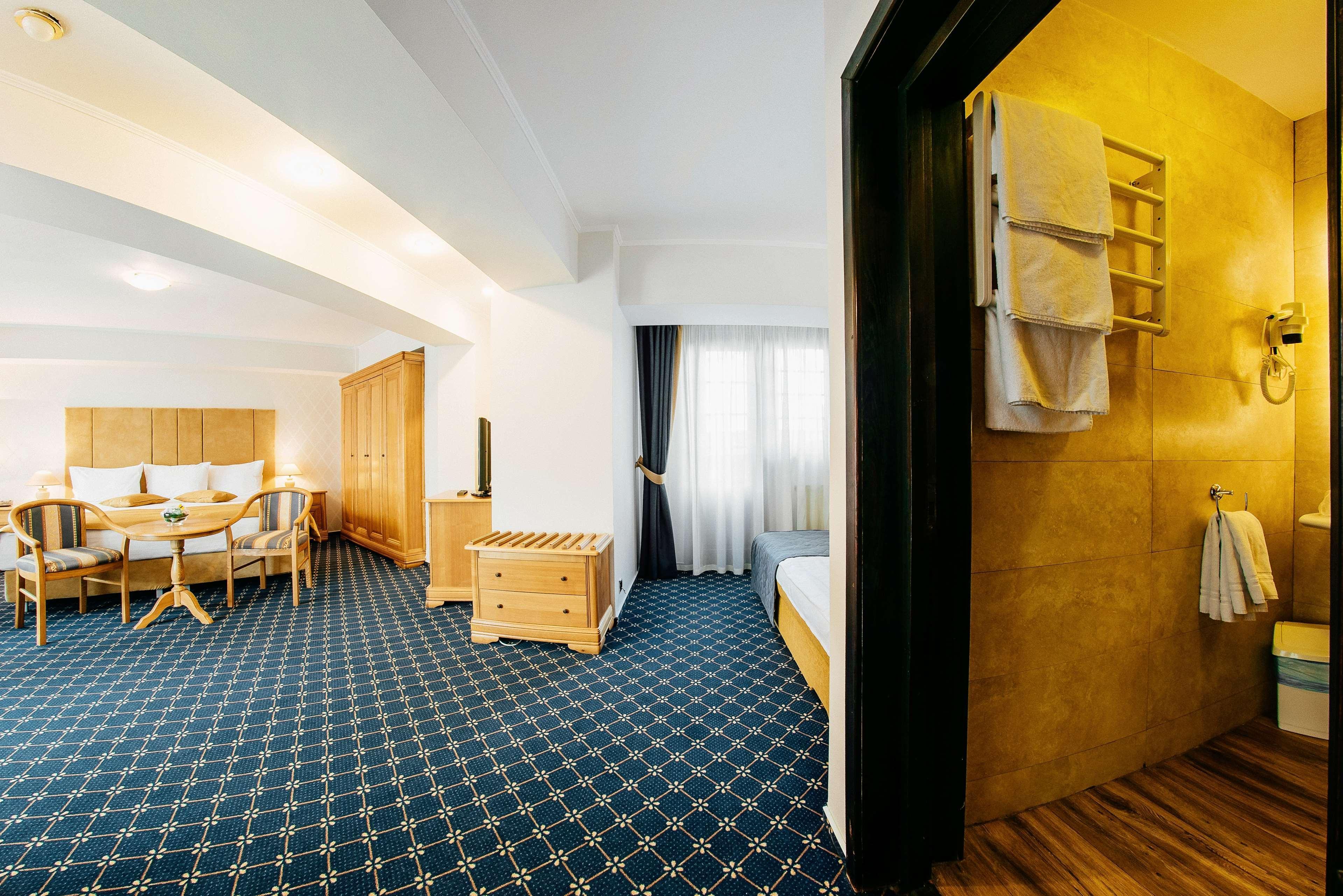 Best Western Bucovina Club De Munte Gura Humorului Dış mekan fotoğraf