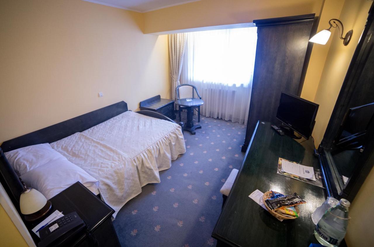 Best Western Bucovina Club De Munte Gura Humorului Dış mekan fotoğraf