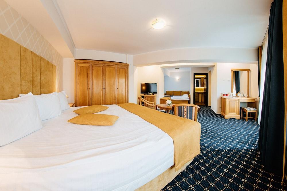 Best Western Bucovina Club De Munte Gura Humorului Dış mekan fotoğraf