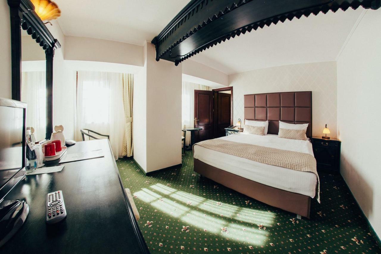 Best Western Bucovina Club De Munte Gura Humorului Dış mekan fotoğraf